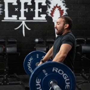 big shoulders crossfit elmhurst.